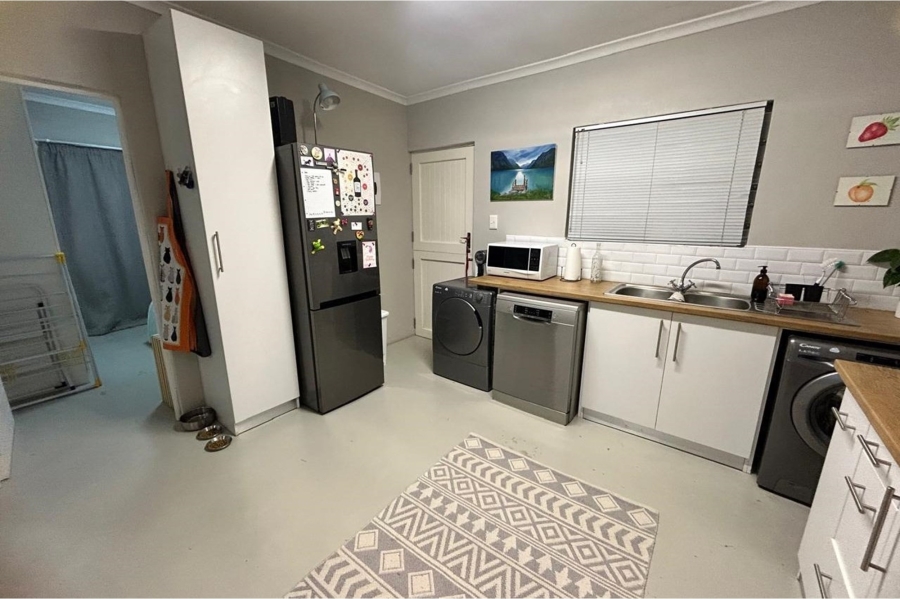 To Let 2 Bedroom Property for Rent in Paarl South Western Cape